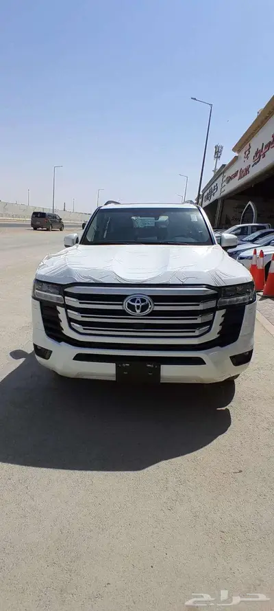 أبيض L2 أقل سعر 279500 سعودي بنزين 0