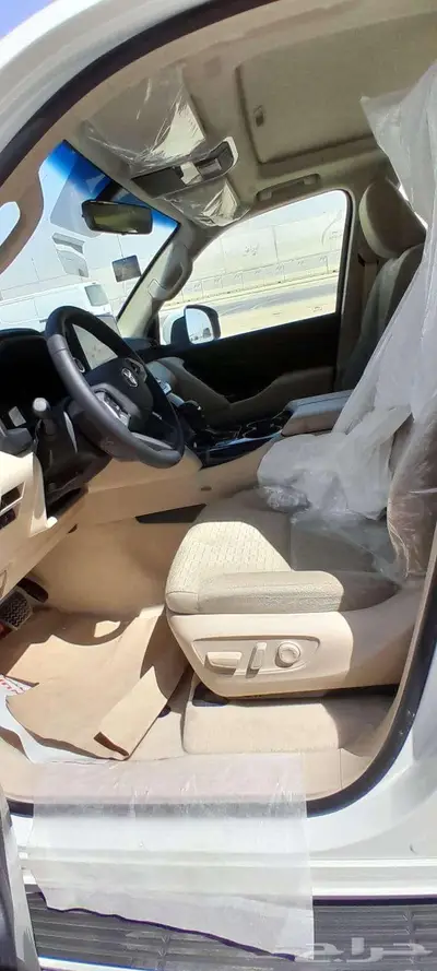 أبيض L2 أقل سعر 279500 سعودي بنزين 3