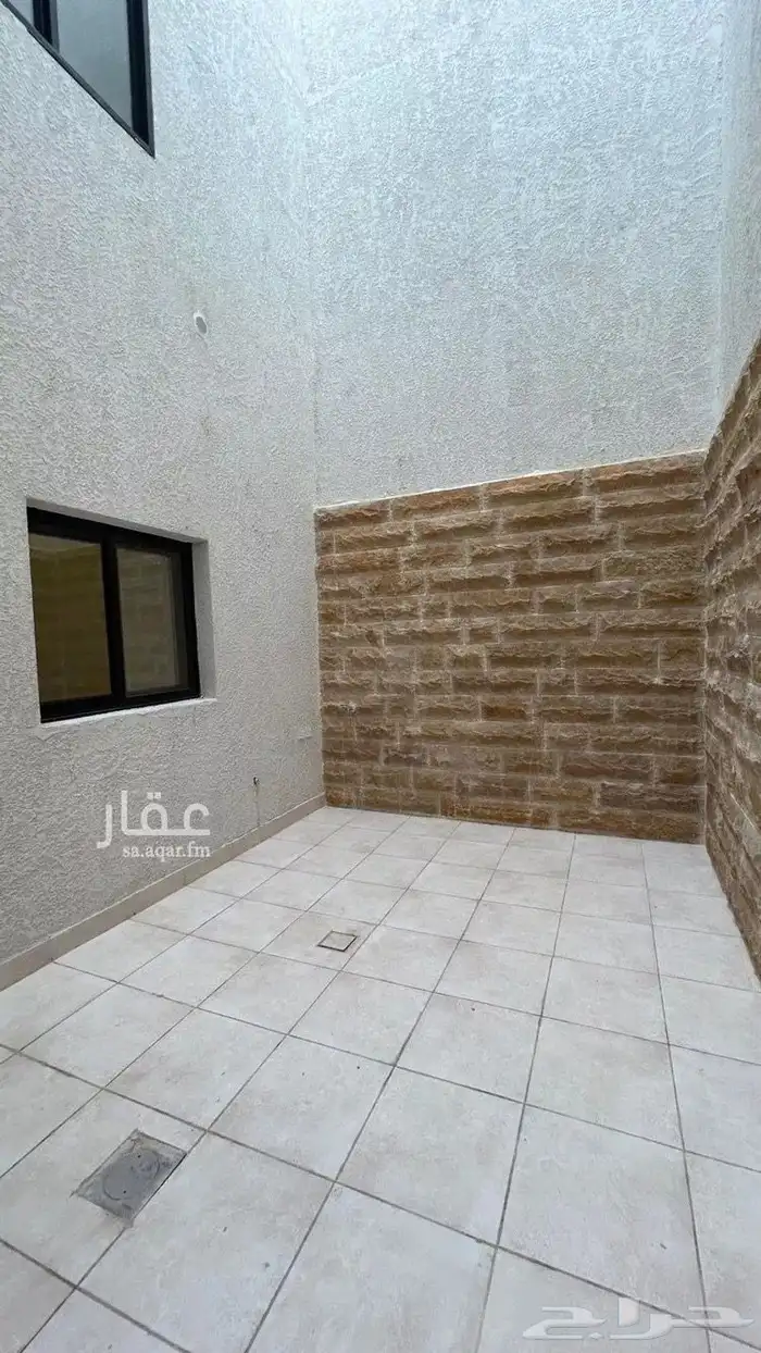 شقق تمليك مع حوش في عوالي قباء 13