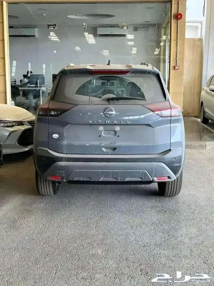 نيسان اكستريل ستاندر دبل 5 مقاعد 2024 متوفر لدى الحسن 3