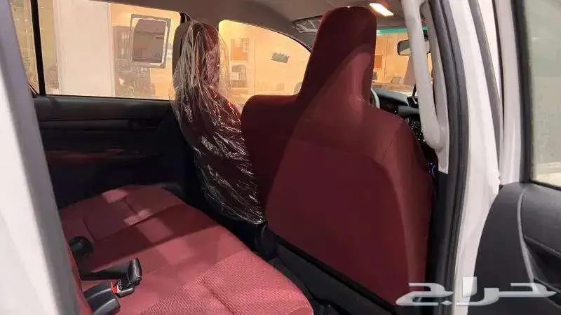 هايلوكس غمارتين بنزين سلق توماتيك بريمي 2025 عروض الأقساط 11