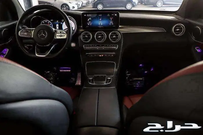 مرسيدس GLC 200 موديل 2021 4