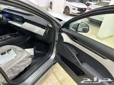 فورد تورس امبيانتي 2025 رمادي- FORD TAURUS AMBIENTE 11