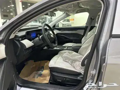 فورد تورس امبيانتي 2025 رمادي- FORD TAURUS AMBIENTE 8