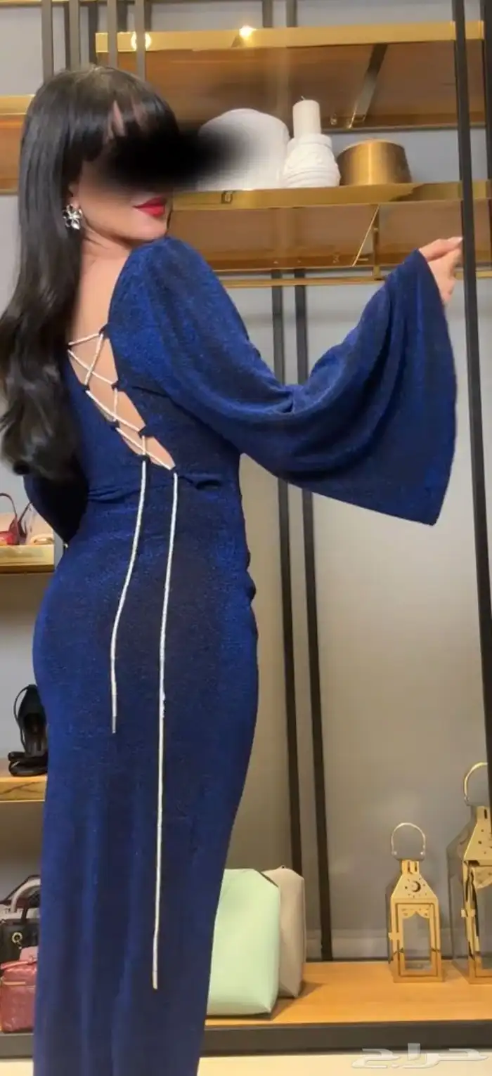 فستان أزرق 4