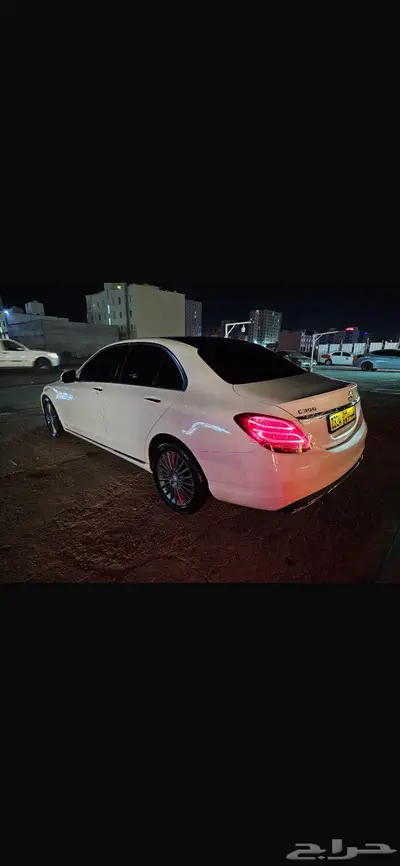 مرسيدس C300 4