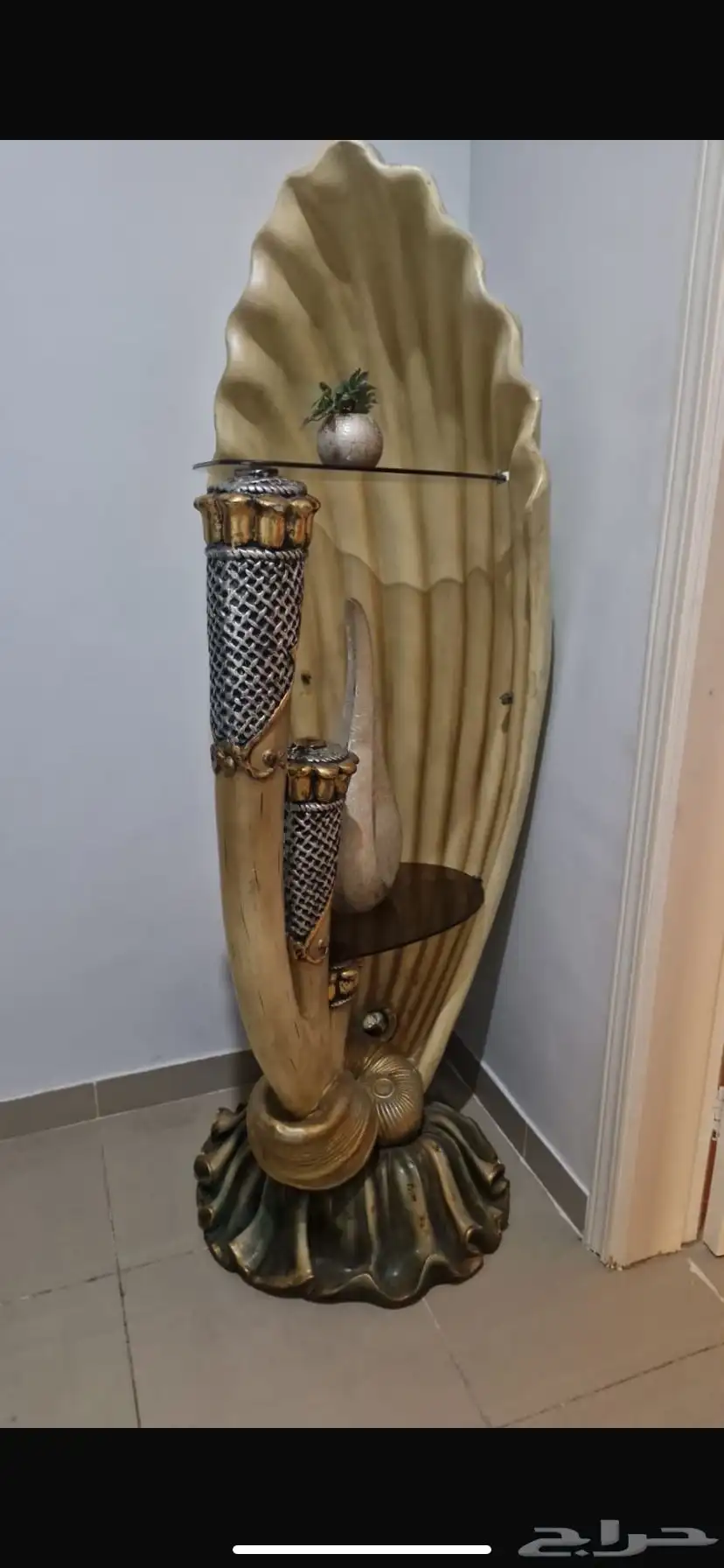 حوض سمك مع الزينه الداخليه مع الدولاب  المجسم 0