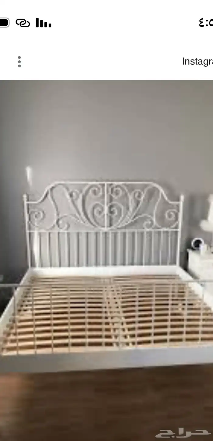 للبيع سرير ايكيا مع دولاب ومكاتب جديده وطفاية حريق وكراسي 0