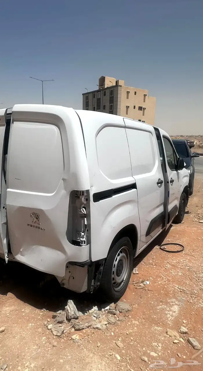 بيجو فان 2024 للبيع 0