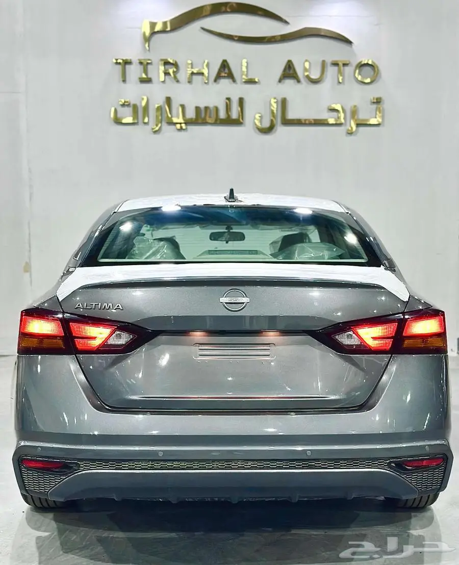 نيسان التيما S استندر 2025 اسود و رصاصي كاش واقساط 15