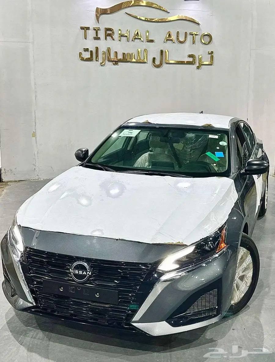 نيسان التيما S استندر 2025 اسود و رصاصي كاش واقساط 0