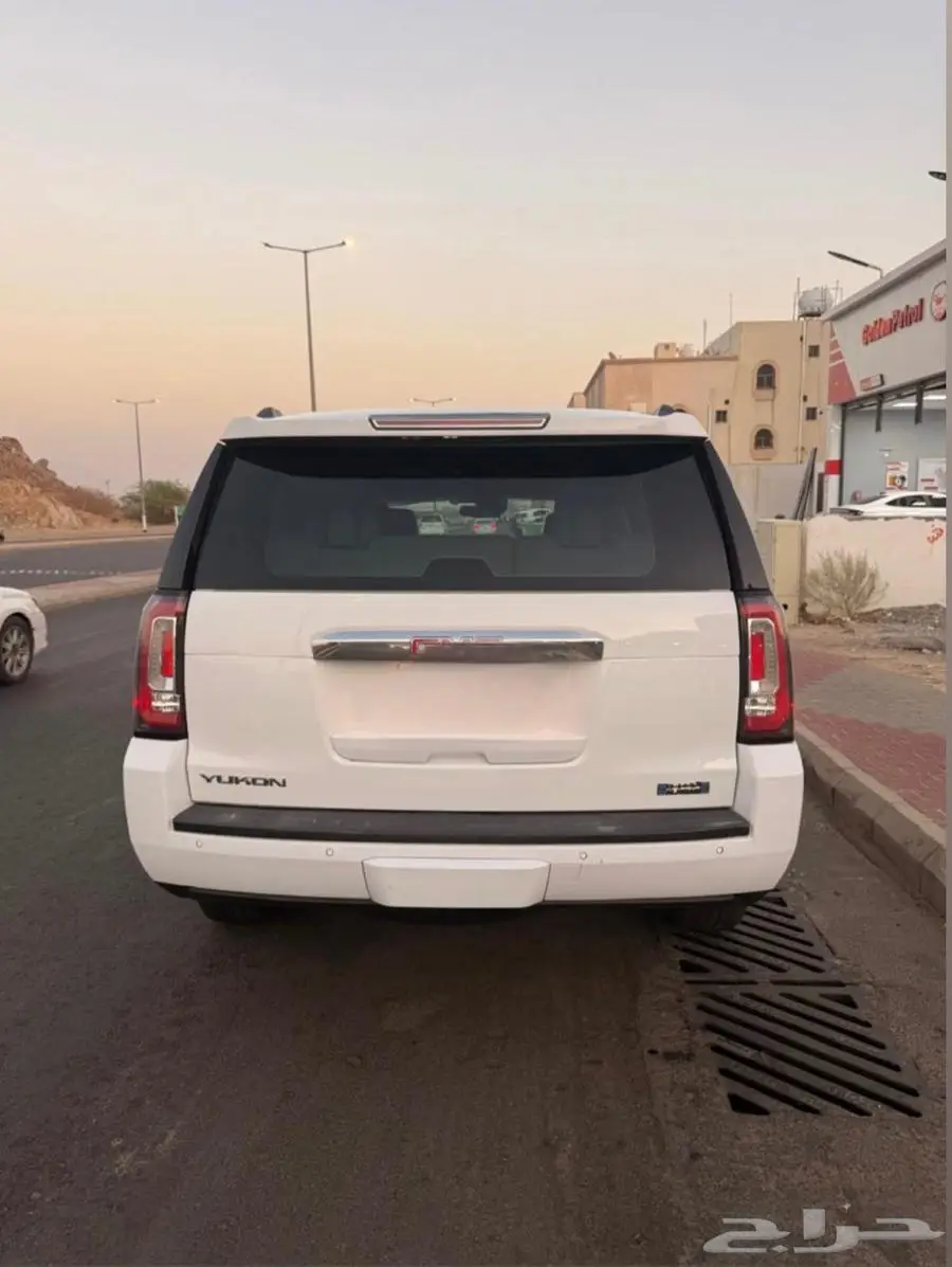 يوكن 2018 SLE 0