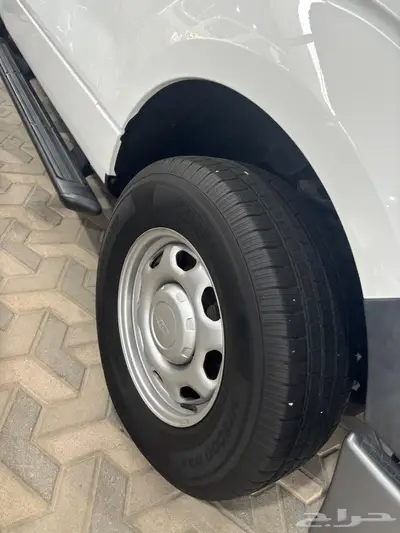 فورد f150 موديل 2013 ماشي 87 الف ابيض 8 سلندر بدون دبل 3