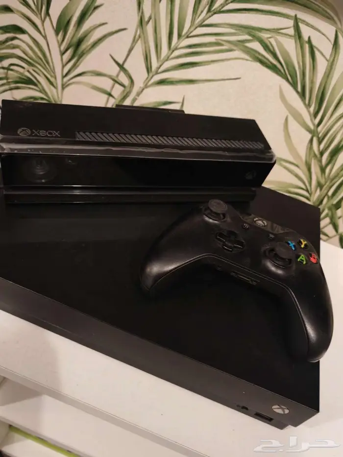 XBOX ONE X with 1TB SSD   Kinect 1
