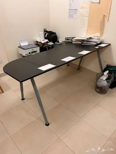طاولة دراسة 0