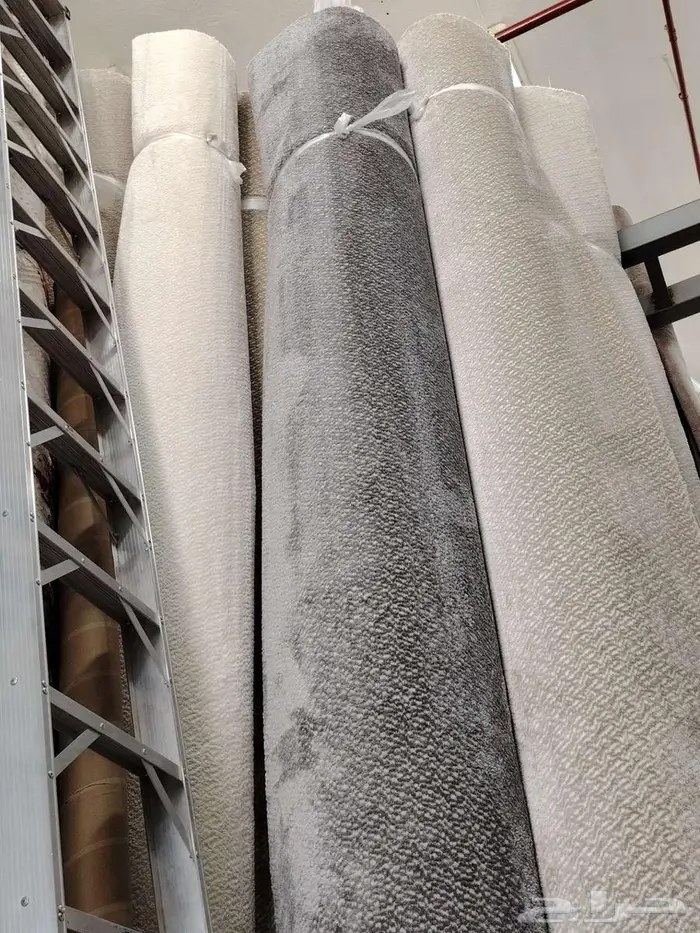 يوجد لدينا جميع انواع الموكيت التركي والحرير والإماراتي 1