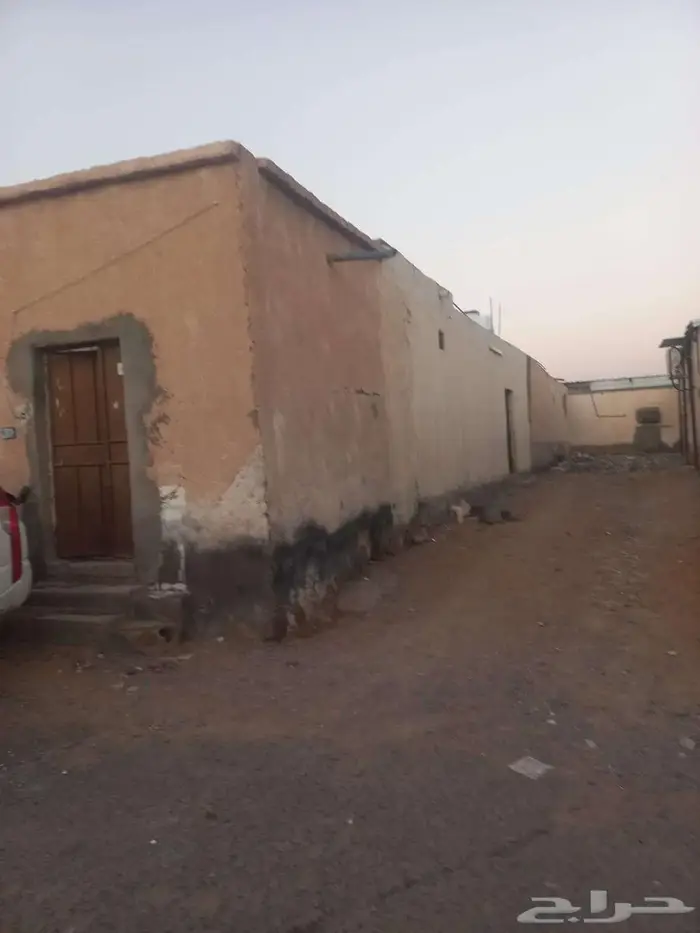 فرصة للبيع بيت شعبي بسعر مغري حي وعيرة 3