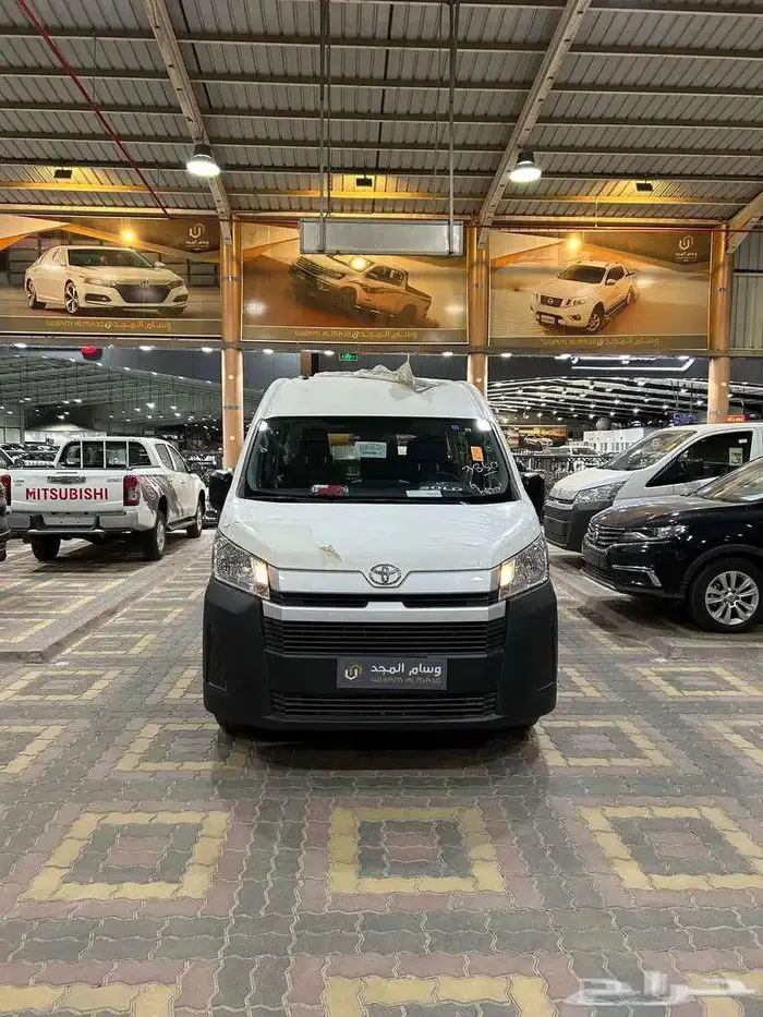 تويوتاهايس ديزل جير عادي 13راكب 2025تمويل المؤسسات والشركات 0
