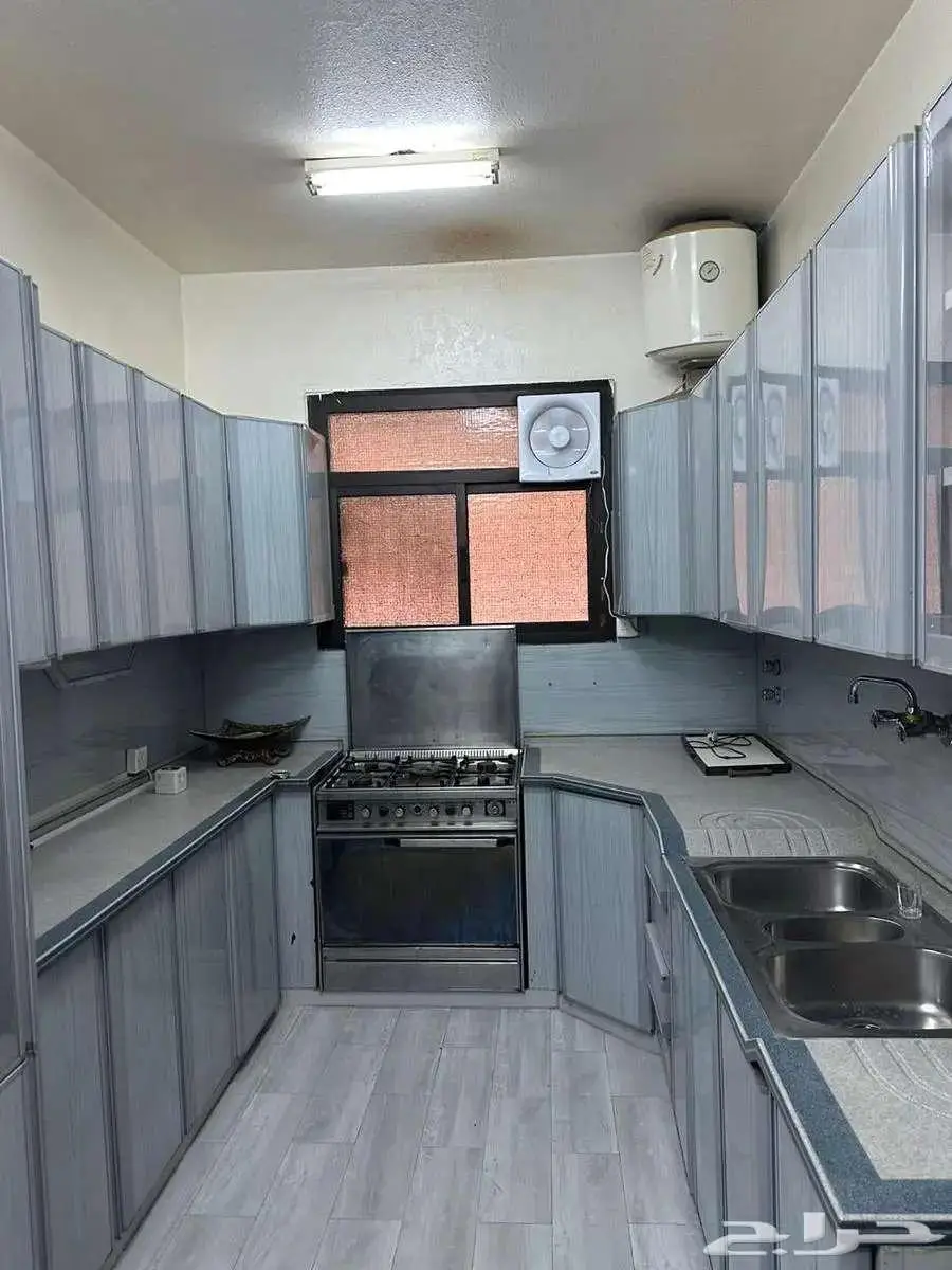 للإيجار دور سكني مؤثث بالكامل 5