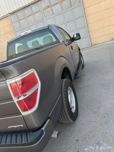 فورد f150 موديل 2013 بدون دبل ماشي 68 الف 8 سلندر 1
