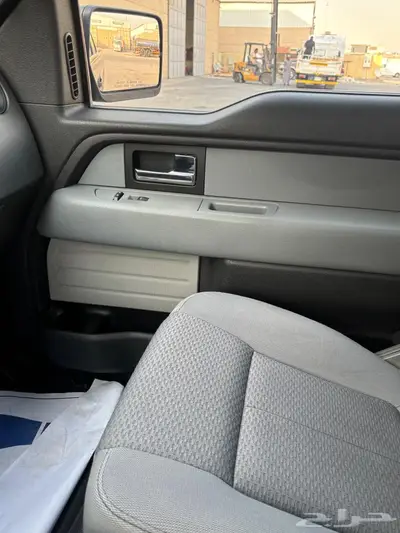 فورد f150 موديل 2013 بدون دبل ماشي 68 الف 8 سلندر 12