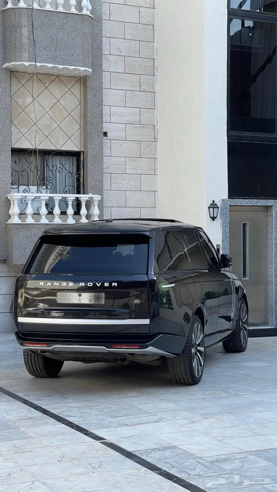 رنج روفر أوتوبيوغرافي V8 سوبر تشارج سعودي 1