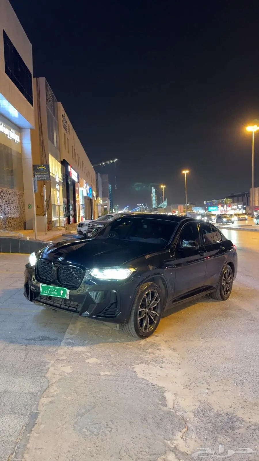 للبيع بيام X4 سعودي ناغي اسود داخلي احمر 2022 13