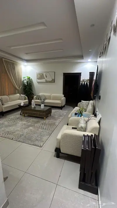للبيع فيلا في حي العارض 312 متر دور دور شقه 13