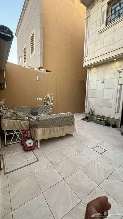 للبيع فيلا في حي العارض 312 متر دور دور شقه 6