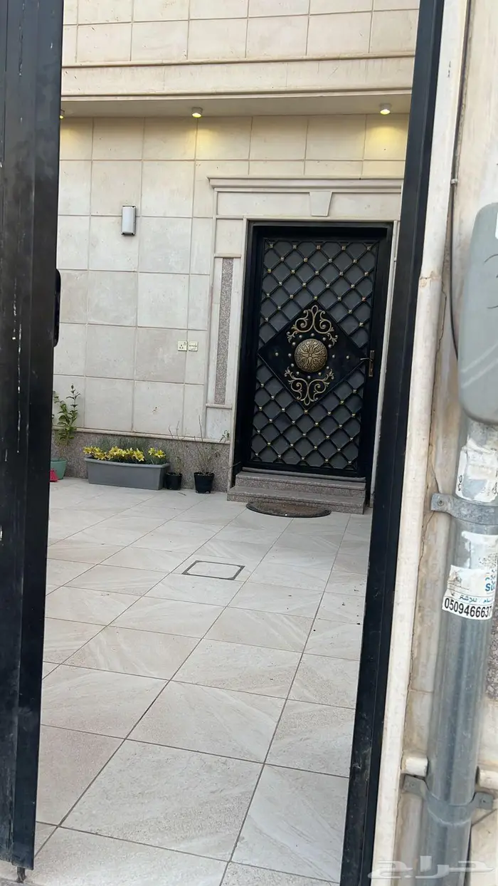 للبيع فيلا في حي العارض 312 متر دور دور شقه 2