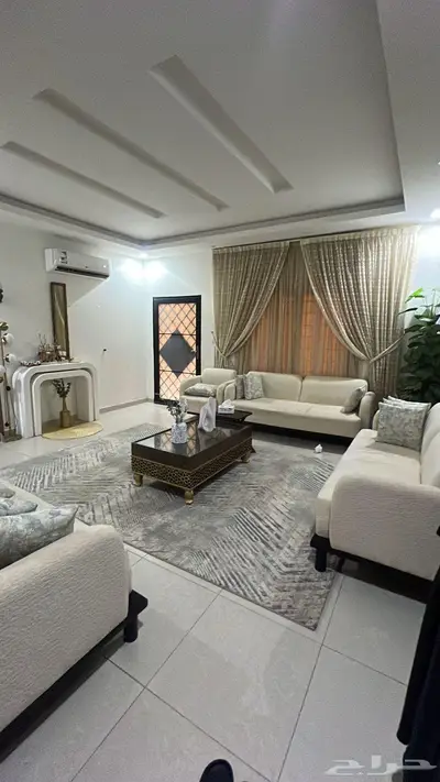 للبيع فيلا في حي العارض 312 متر دور دور شقه 11