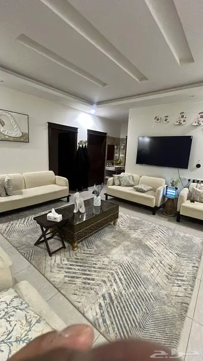 للبيع فيلا في حي العارض 312 متر دور دور شقه 12