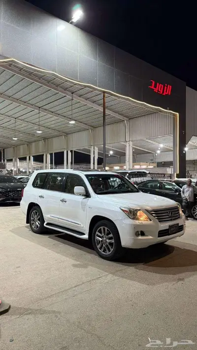 لكزس 2009 LX570 عداد 603000 بدي محركات سليم 0