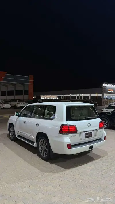 لكزس 2009 LX570 عداد 603000 بدي محركات سليم 5