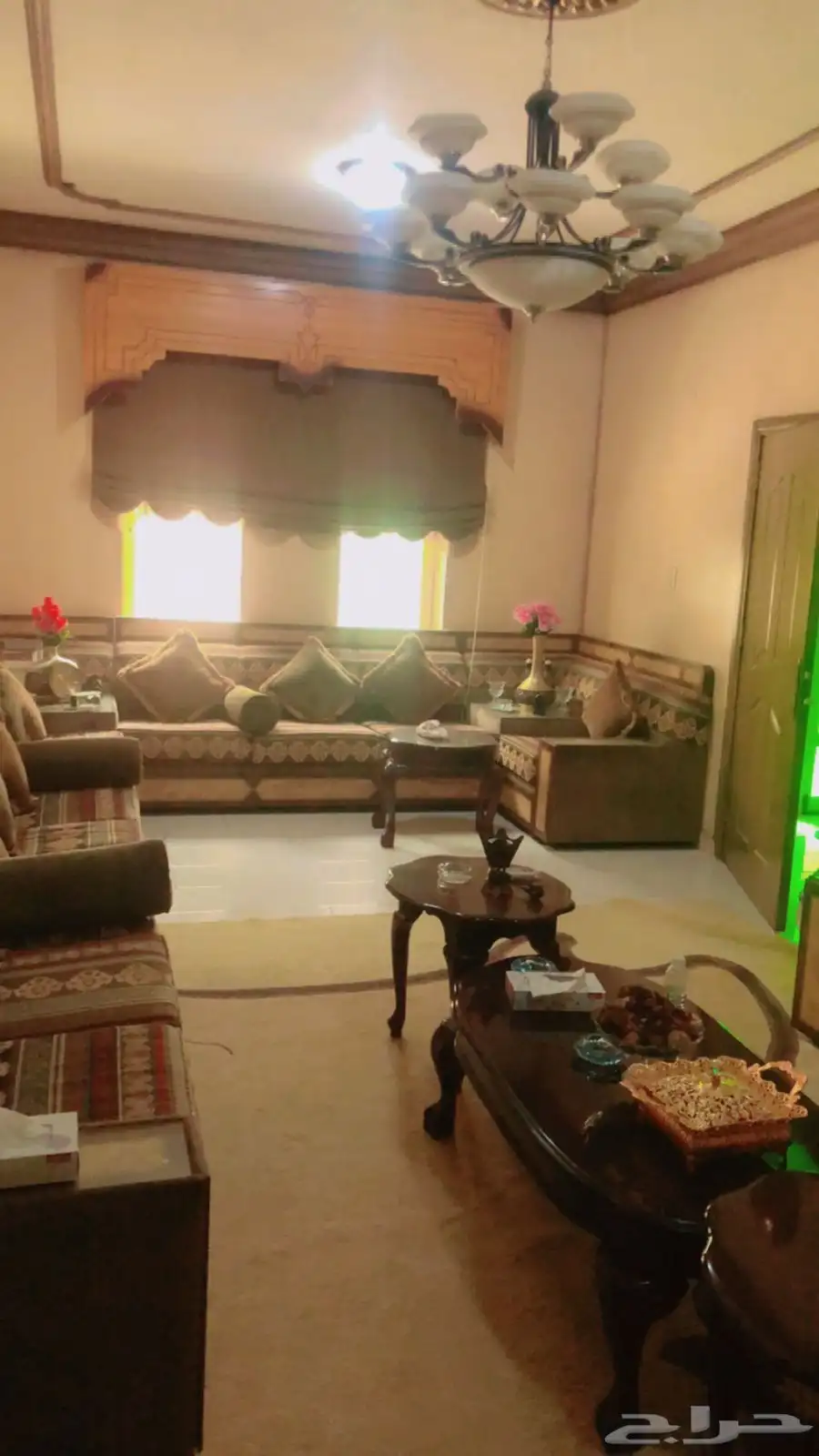 بيت للبيع بموقع متميز قرب الكورنيش بحي الحمراء الدمام 16