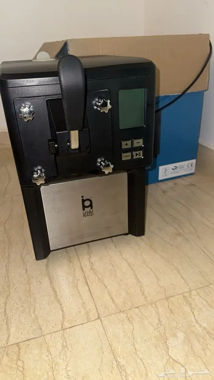 الة ايسكريم بقبض واحد استعمال نظيف جدا 1