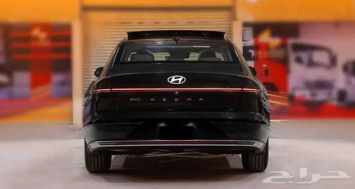 الفخامة المتنقلة اكتشف أزيرا إكسكلوسف 2025 من صالح للسيارات 5