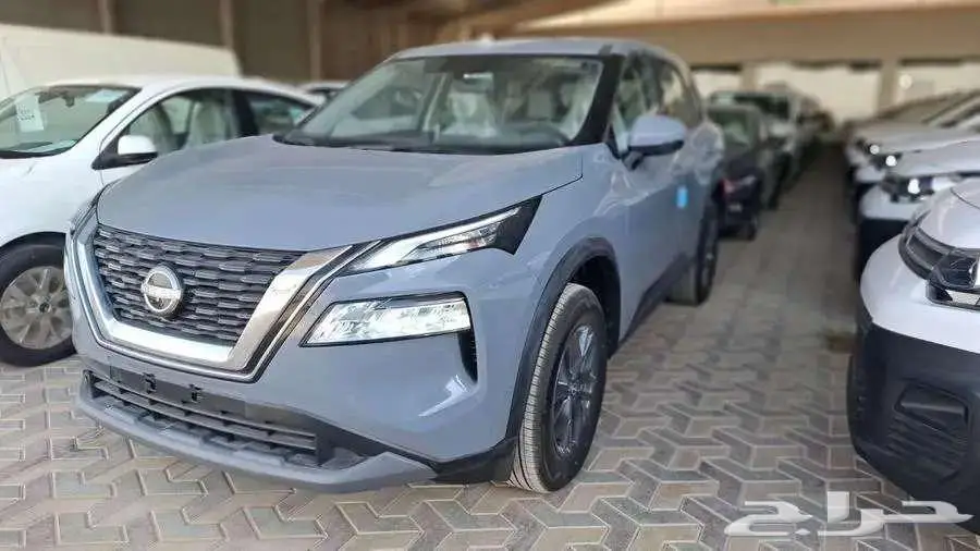 نيسان اكستريل ستاندر 5 مقاعد دبل 2025 كاش وقسط اقل سعر 2
