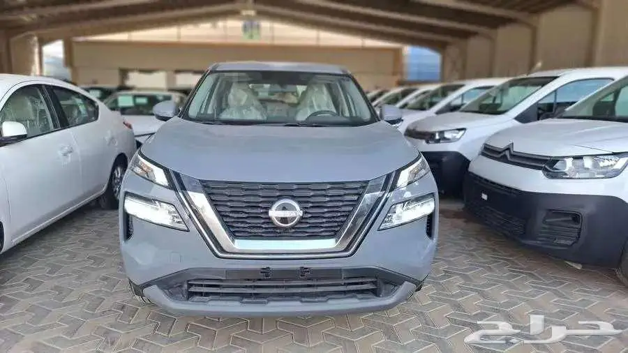 نيسان اكستريل ستاندر 5 مقاعد دبل 2025 كاش وقسط اقل سعر 1