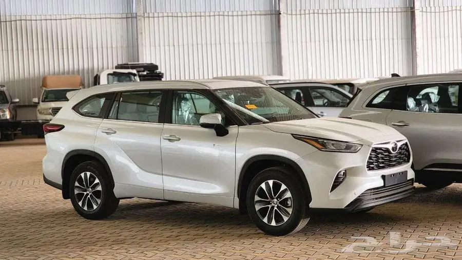 تويوتا هايلاندر GLE 2025 البيع كاش واقساط عبر البنوك 8