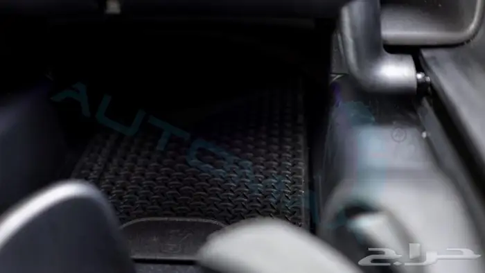 مرسيدس بنز e200 AMG kit خليجي اصفار مع ضمان الوكيل 21