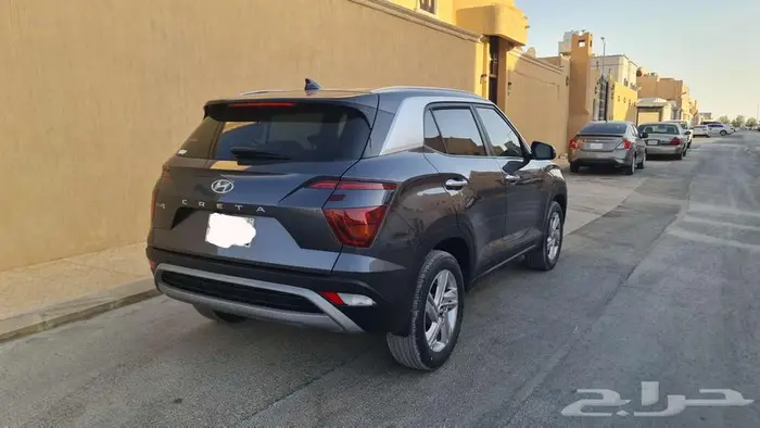 هونداي كريتا2024 نظيف عداد قليل للبيع 4