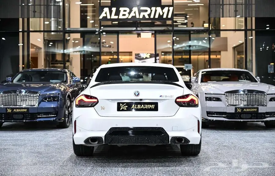 شركة البريمي لسيارات بي ام دبليو 13