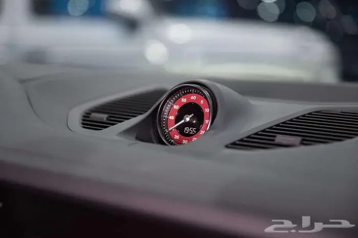 شركة البريمي لسيارات بورش GTS 6