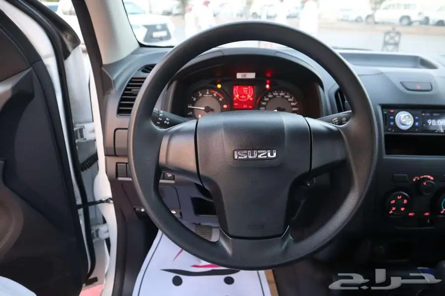 ايسوزو ديماكس جوانب 2025محرك 1900 CC 150 فرع جده 1