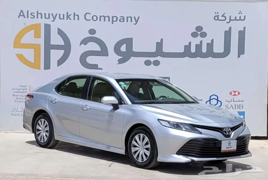 تويوتا كامري LE موديل 2020 1