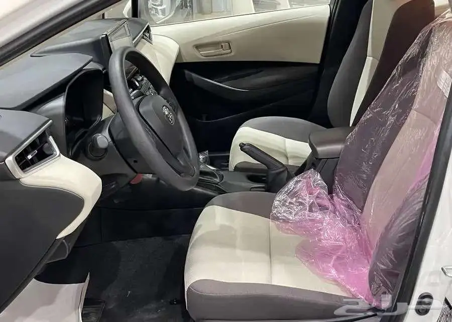 تويوتا كورولا 2025 1600 CC بطاقة جمركيه وارد البريمي 6