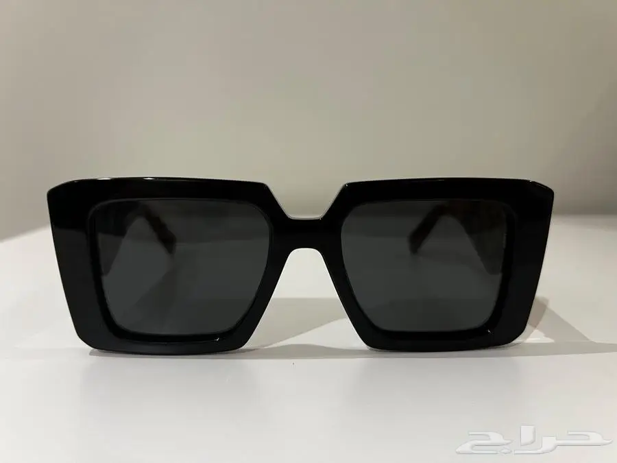نظارة برادا Prada اصلية 1