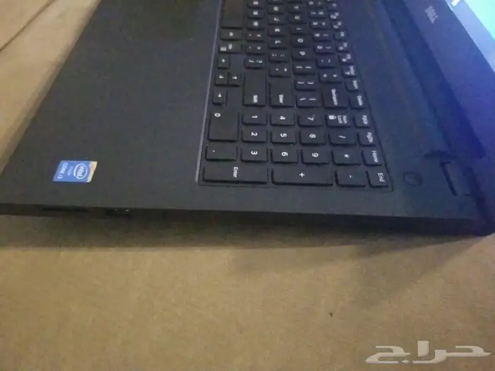 كمبيوتر محمول من طراز Dell Inspiron 15 3000 2