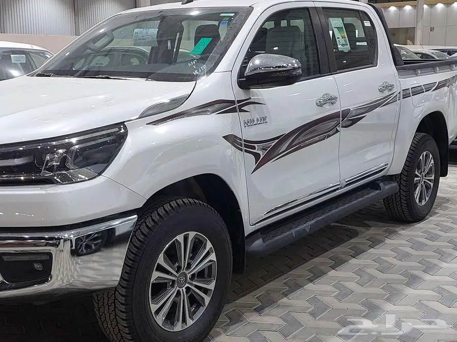 هايلوكس غمارتين S-GLX 4 4 اوتوماتك بنزين2025 0